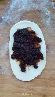 Make Bean-saloon bread step 18