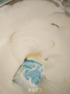 Make Barbie doll cake step 8
