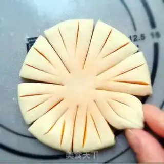Make Barbie doll cake step 9