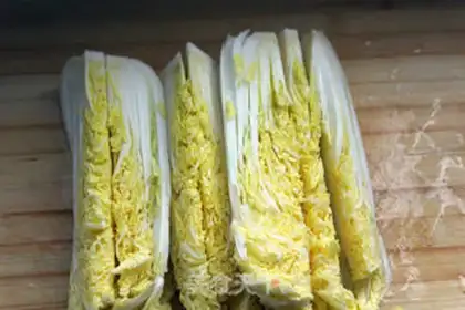 Make Garlic fan dolls step 0