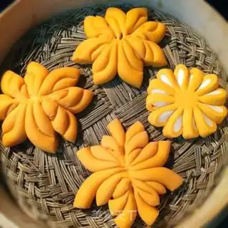 Make Fancy buns step 35