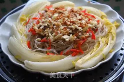 Make Garlic fan dolls step 8