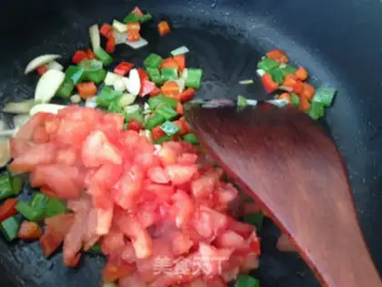 Make North African eggs step 4
