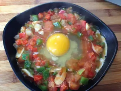 Make North African eggs step 5