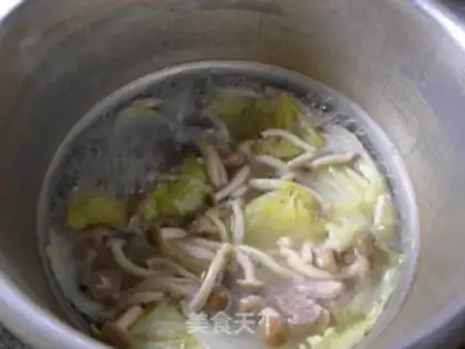 Make Crab mushrooms and broccoli soup step 7