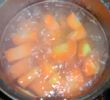 Make Vegetable soup step 1