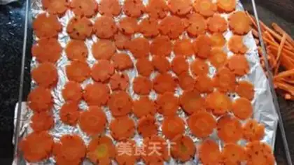 Make Cinnamon carrot dry step 4