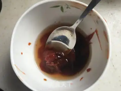 Make Three-juice chicken wings step 4