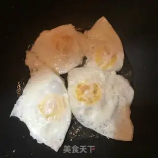 Make Soy sauce and eggs step 2
