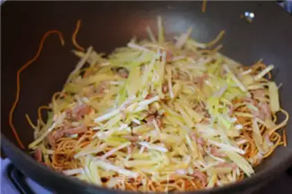 Make Cream noodles step 6