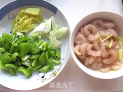 Make Spicy shrimp step 2