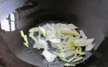 Make Spicy shrimp step 4