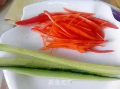 Make Meat pine sushi step 1