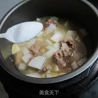Make Beef radish pot step 7