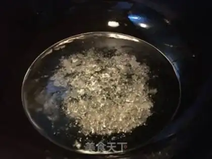 Make Red burning pig hoof step 3