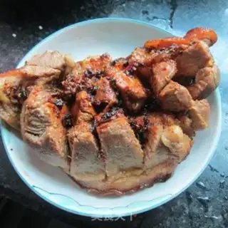 Make Godmother steamed pig elbows step 6