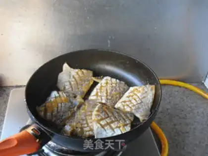 Make Fried eels dry step 4