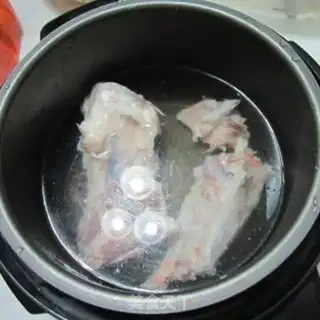 Make Cricket dumpling pan step 0