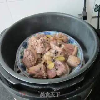 Make Old duck with tea and oil step 11