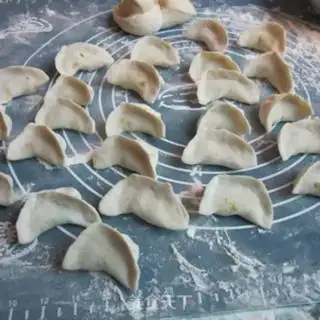 Make Cricket dumpling pan step 3