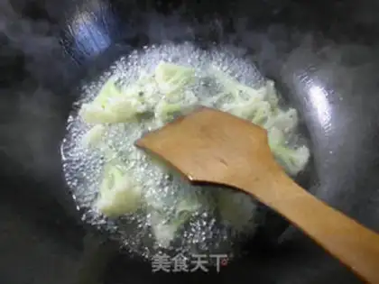 Make Cream-cracker step 2