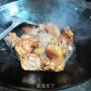 Make Red dates steam pig feet step 2