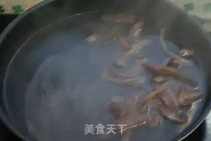 Make Potato fried mushrooms step 1