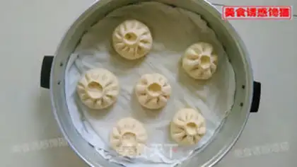 Make Potato meat buns step 8