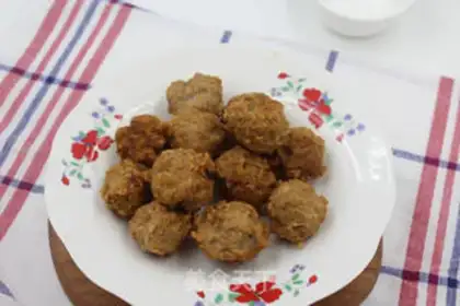 Make Cracked meatballs step 7