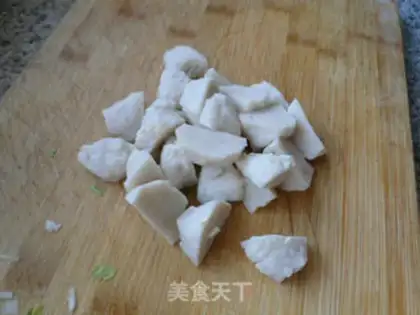 Make Celery fried fish balls step 1