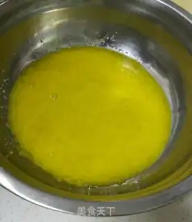 Make Mango blueberry coconut cake step 1