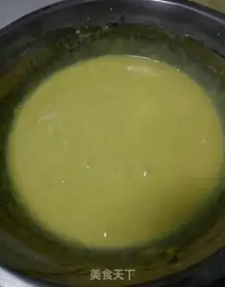 Make Mango blueberry coconut cake step 2