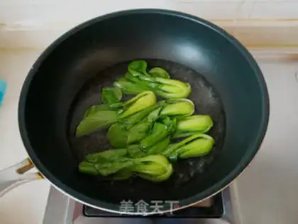 Make Potato button meat step 18