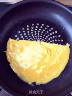 Make Tuna sushi step 7