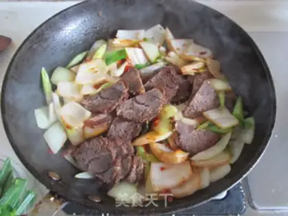 Make Back to the beef pan step 8