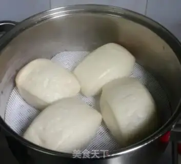 Make Slice the buns step 12