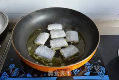 Make Red-fried fish step 2