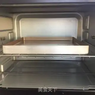 Make Oliomus cake roll step 14