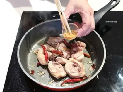 Make Spicy chicken step 4