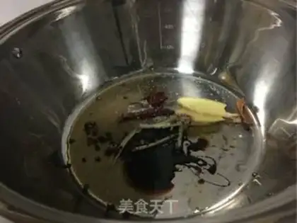Make Soy pig hoofs step 4