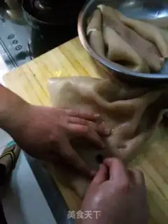 Make Homemade pig skin freeze step 2
