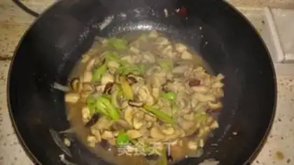 Make Yellow chicken step 3
