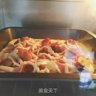 Make Chicken ham pizza in Orleans step 2