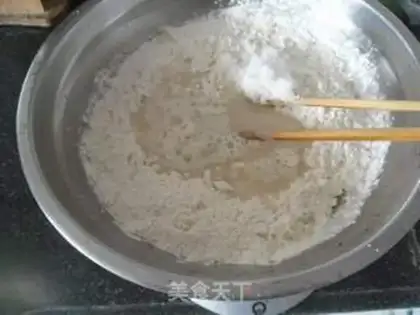 Make Hand grab cake step 0