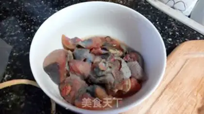 Make Spicy chicken step 0