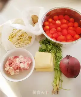 Make Sour soup and roast beef step 0