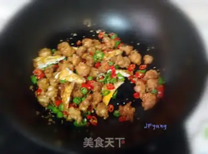 Make Spicy chicken crumbs step 7