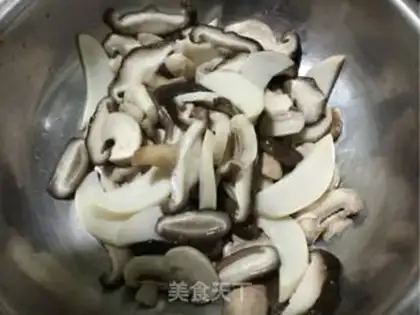 Make Spicy pot step 3