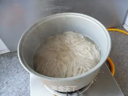 Make Tomato noodles step 4