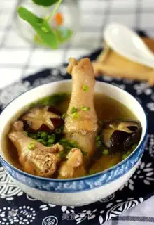 Make radish-dry mushroom chicken step 7